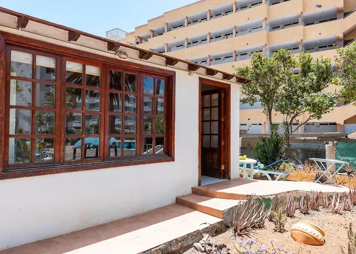 102 Bright With Pool View * Playa Feñabe