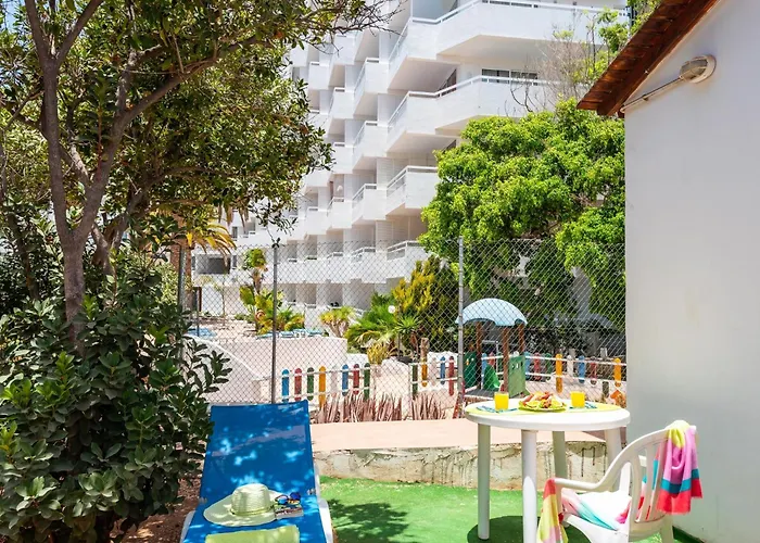 102 Bright With Pool View *